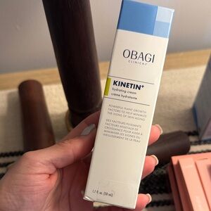 Obagi Kinetin+ Cream in White and Blue